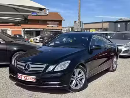 Mercedes-Benz Classe E E 220