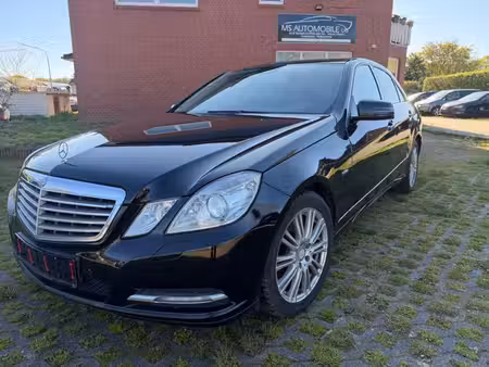 Mercedes-Benz Classe E E 350 E V6 3.0 CDI 265