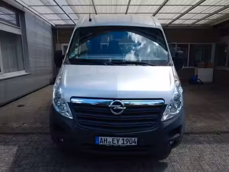 Opel Movano 