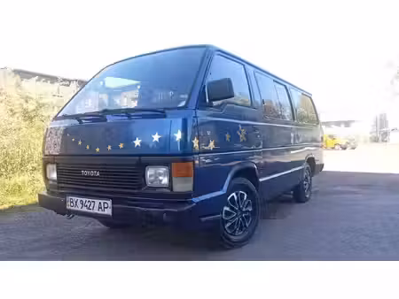 Toyota Hiace 2.4