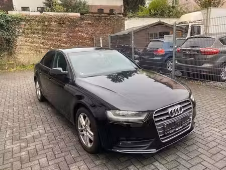 Audi A4 2.0 TDI 190 Attraction quattro