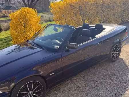 BMW Série 3 320i 2.0 150
