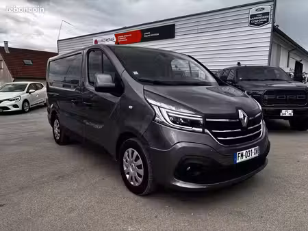 Renault Trafic 2.0 dCi 145