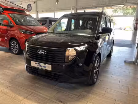 Ford Tourneo Courier 1.0 126 Titanium