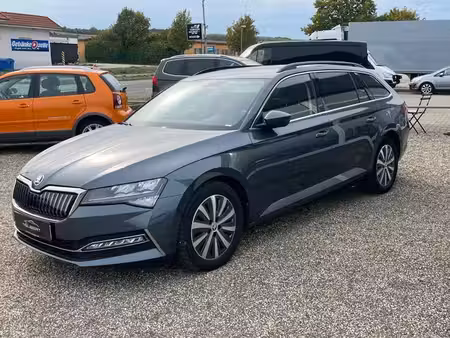 Škoda Superb 1.4 TSI 218 Ambition