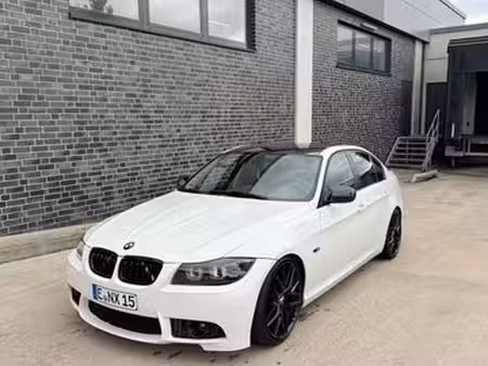 BMW Série 3 325i 3.0 218
