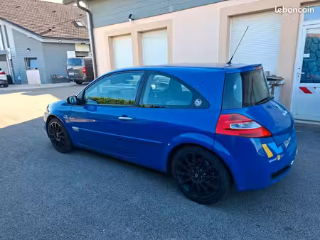 Renault Mégane RS 2.0 225