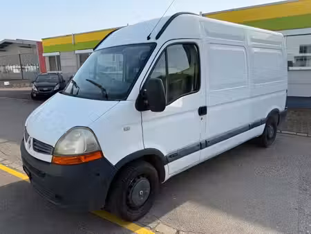 Renault Master 2.5 dCi 120