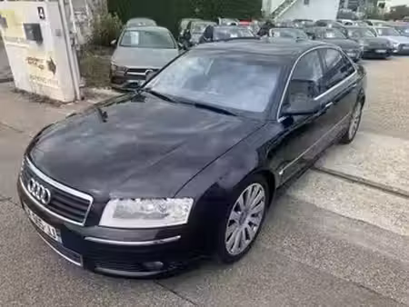 Audi A8 V8 4.2 335 quattro