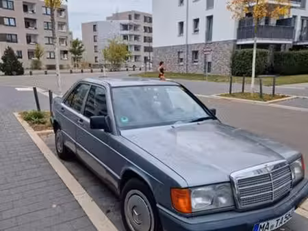 Mercedes-Benz 190 2.0