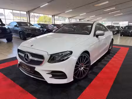 Mercedes-Benz Classe E E 300 2.0 245