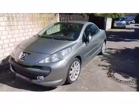Peugeot 207 CC 1.6 VTi 120 Platinium