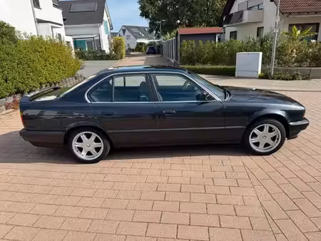 BMW Série 5 525i