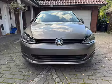 Volkswagen Golf 1.2 TSI 110