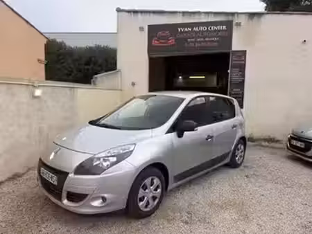 Renault Scénic 1.5 dCi 105 Authentique