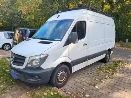 Mercedes-Benz Sprinter 319 V6 3.0 190
