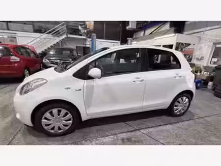 Toyota Yaris 1.4 90 Sol