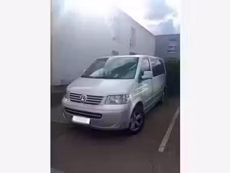 Volkswagen Multivan 2.5 TDI 130