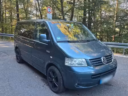 Volkswagen Transporter T5 2.5 TDI 174