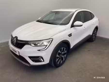 Renault Arkana E-Tech 1.6 145 Evolution