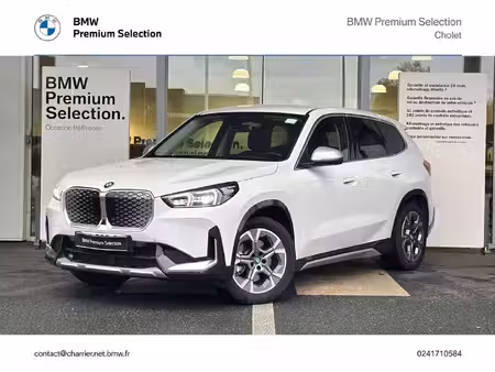 BMW iX1 