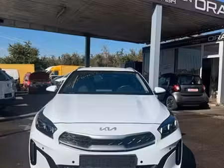 Kia Ceed 1.5 T-GDi 160