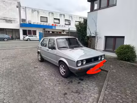 Volkswagen Golf 