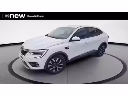Renault Arkana E-Tech 1.6 145 Équilibre
