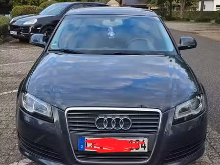 Audi A3 1.6 102 Ambiente