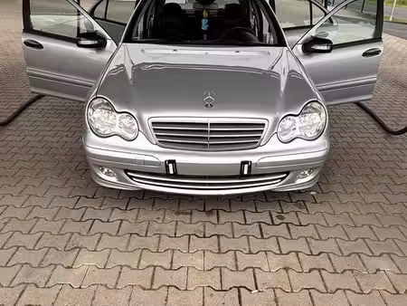 Mercedes-Benz Classe C C 180 143