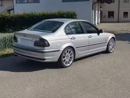 BMW Série 3 320i 2.0 150