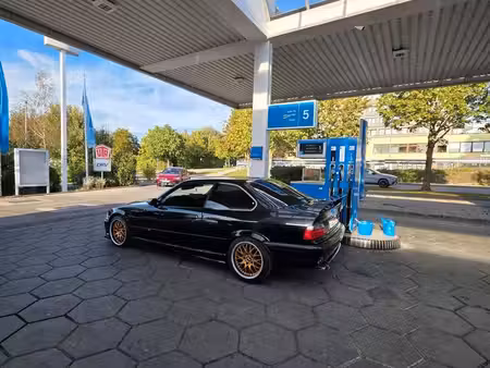 BMW Série 3 325i 2.5 192
