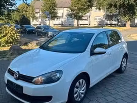 Volkswagen Golf 1.6 TDI 105 N
