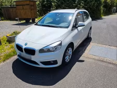 BMW Série 2 216d 1.5 116