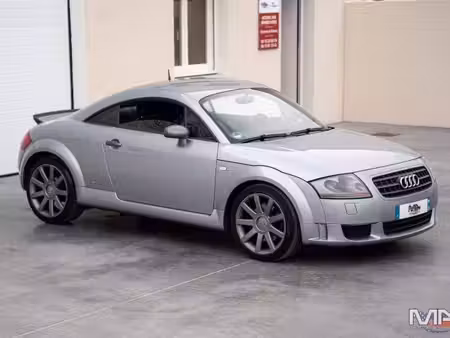 Audi TT 1.8 180 S line