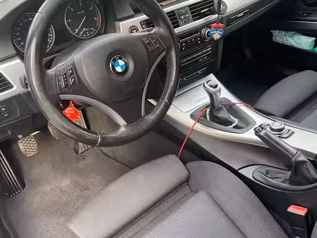 BMW Série 3 318d 2.0 143