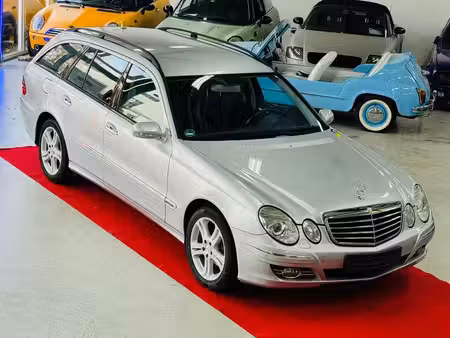 Mercedes-Benz Classe E E 200 2.1 136