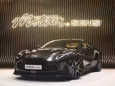 Aston Martin DB12 V8 4.0 680