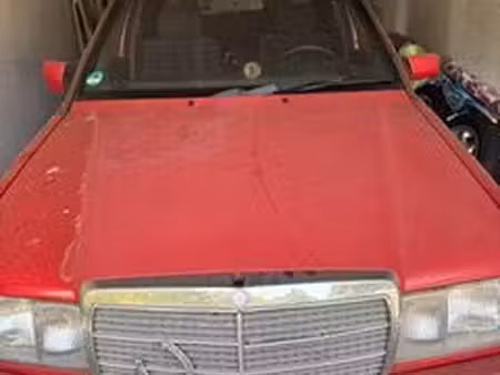 Mercedes-Benz 190 