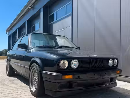 BMW Série 3 320i 2.0 150