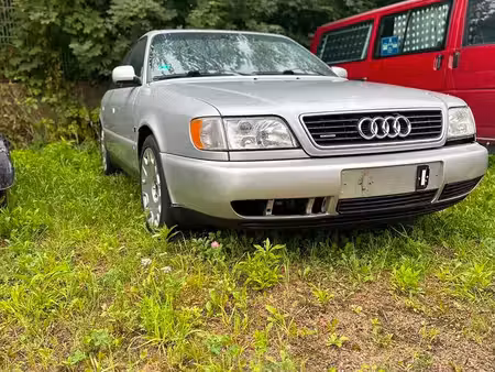Audi 100 