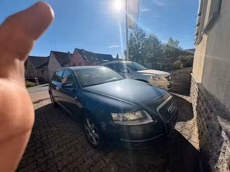Audi A6 V6 2.4 177