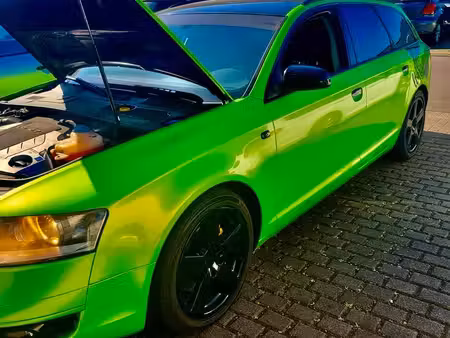 Audi A6 V6 2.7 FSI 220