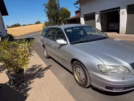 Opel Omega Break 2.5 150