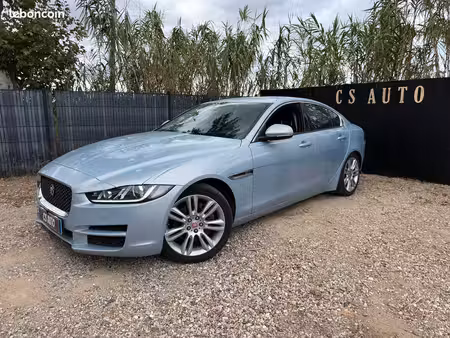 Jaguar XE D180 2.0 180