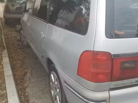Volkswagen Sharan 1.9 TDI 130