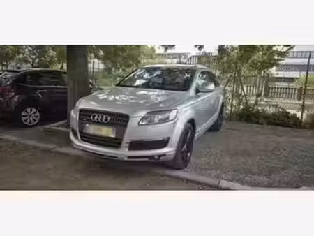 Audi Q7 V8 4.2 FSI 350 Avus quattro