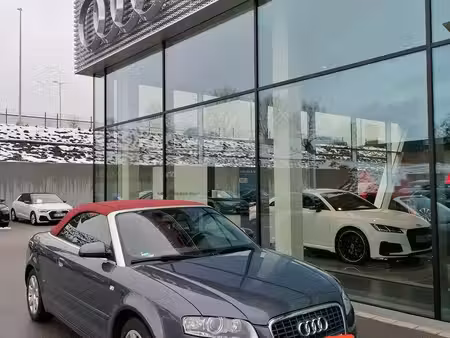 Audi A4 S line