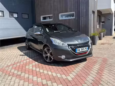 Peugeot 208 GTI 1.6 THP 200