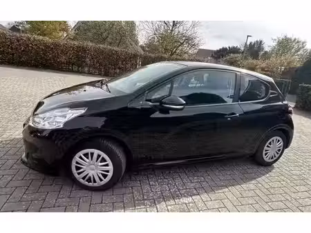Peugeot 208 1.2 VTi 82 Active